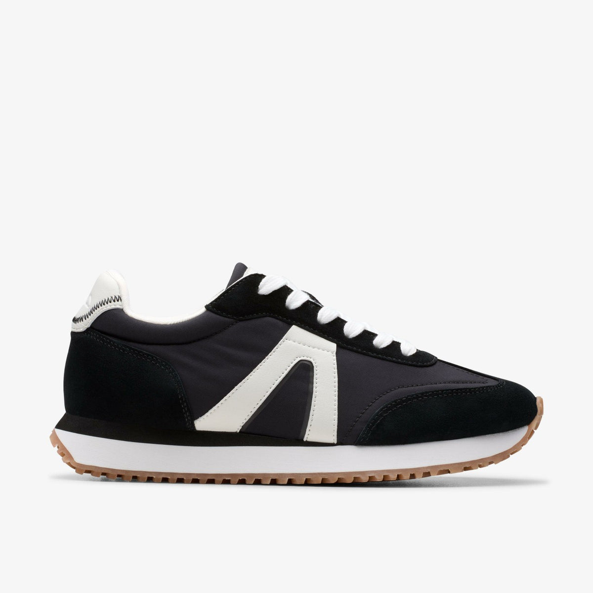 Clarks Featured / Calo Run Black Combination