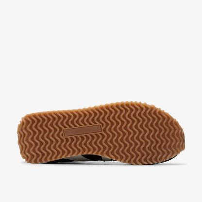 Clarks Featured / Calo Run Black Combination