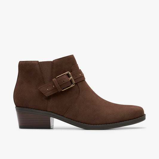 Clarks Essential / Danyelle Wish Brown Suede