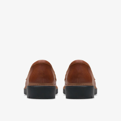 Clarks Value / Westlynn Glow Tan Leather