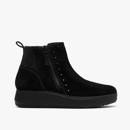 Clarks Recommended / Zylah Willow Black Suede