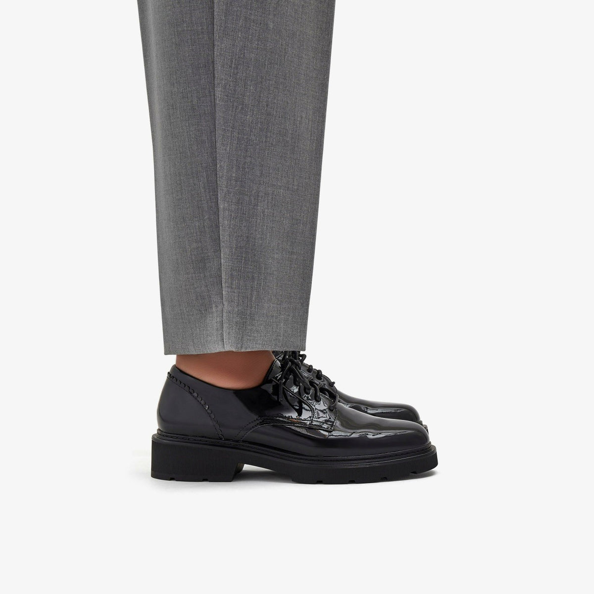 Clarks Recommended / Lauryl Lace Black Patent