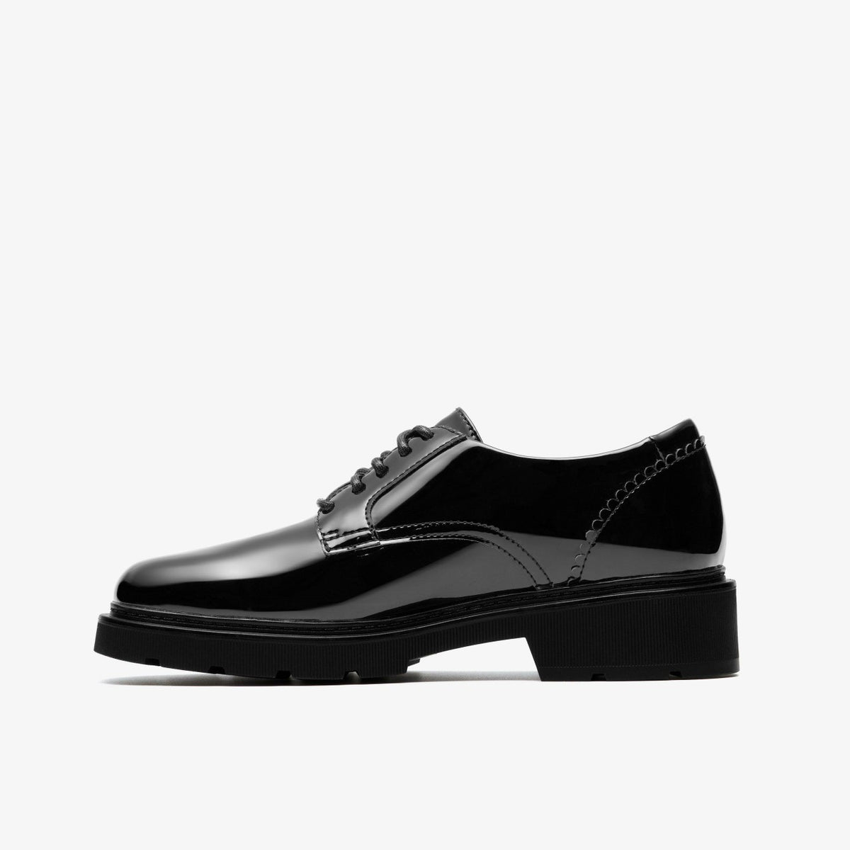 Clarks Recommended / Lauryl Lace Black Patent