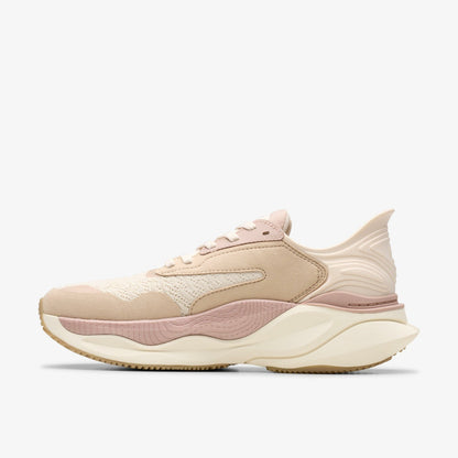 Clarks Latest / Clarks Pace Sand Combination