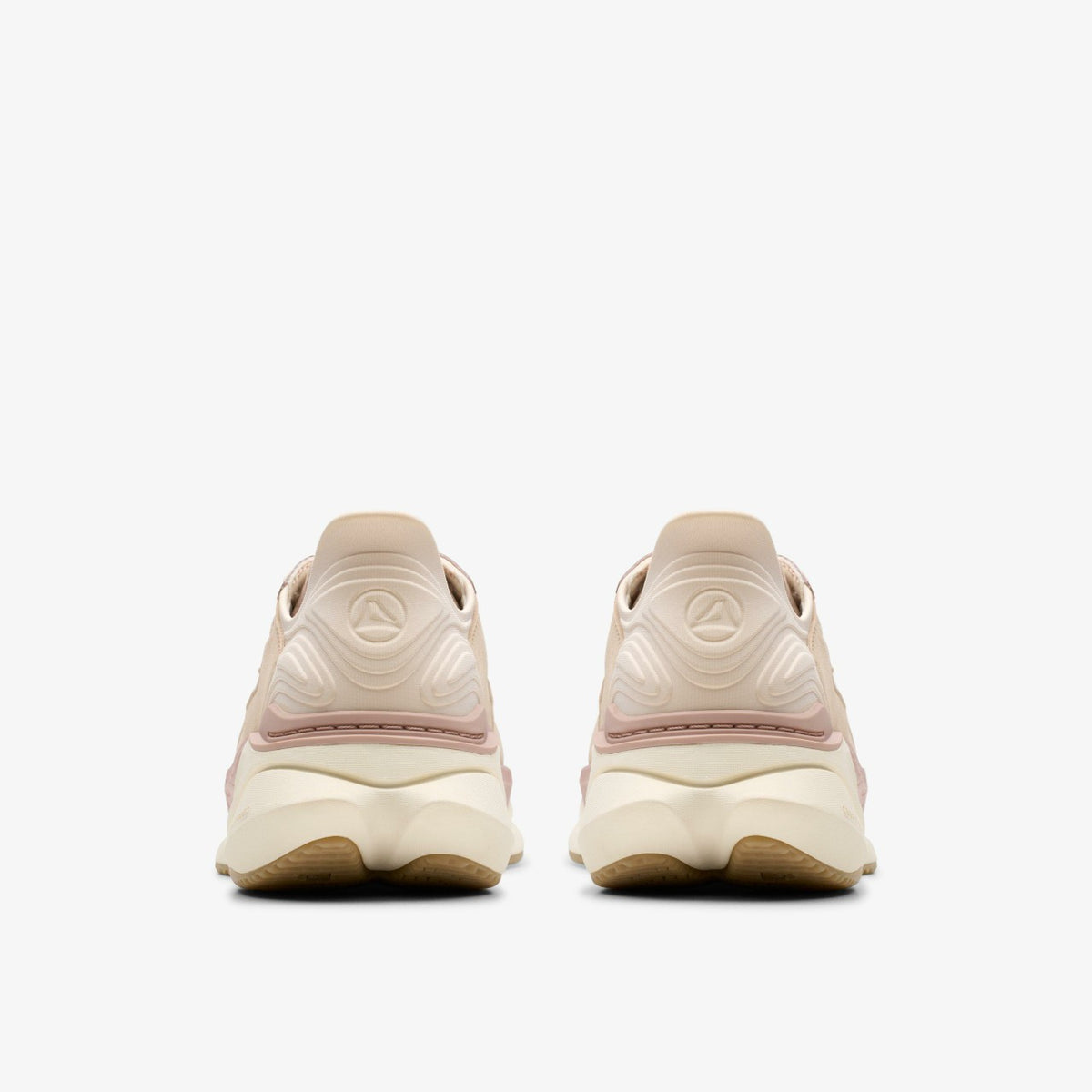 Clarks Latest / Clarks Pace Sand Combination
