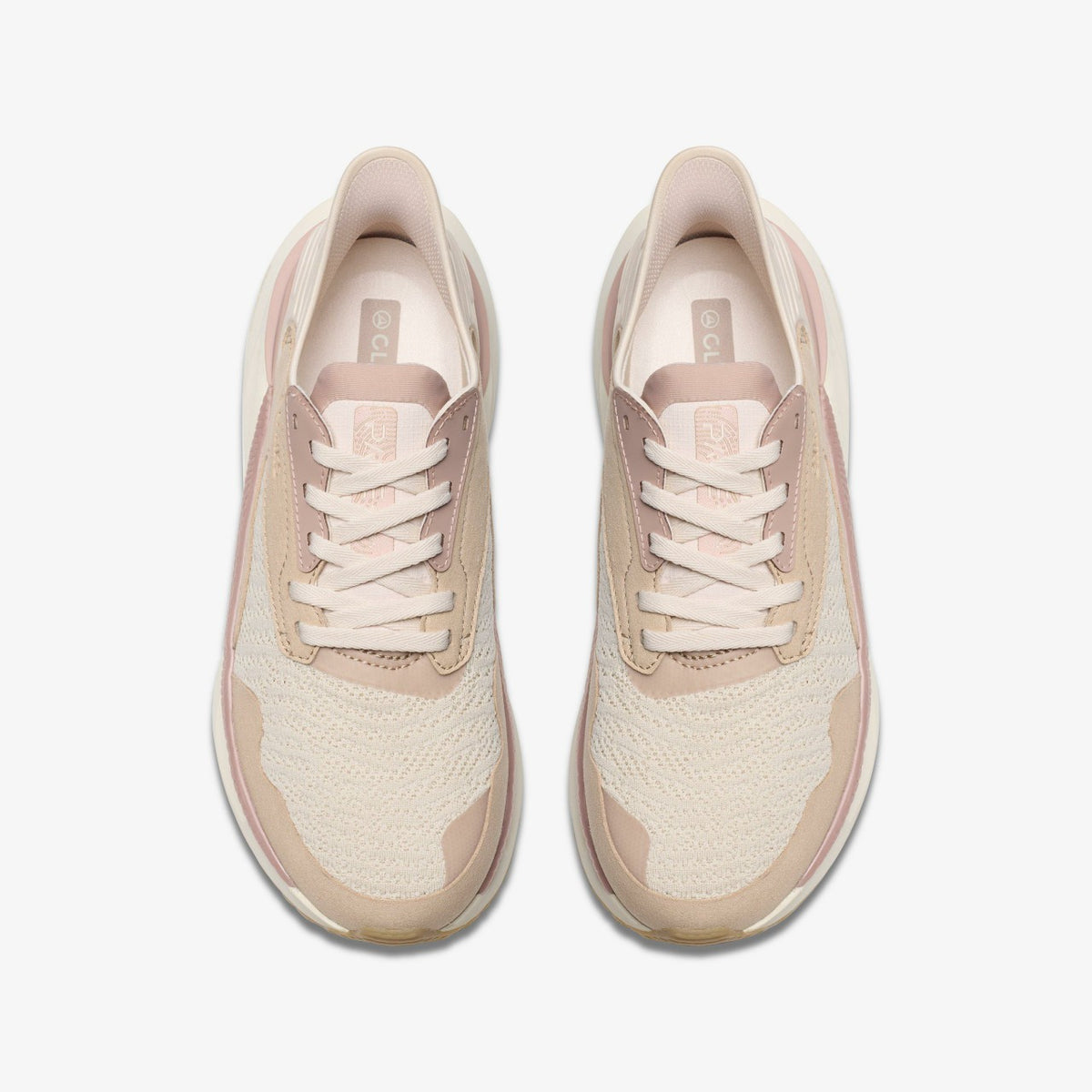 Clarks Latest / Clarks Pace Sand Combination