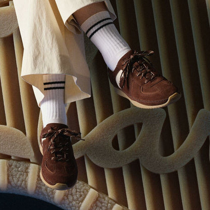 Clarks Deals / Meridor Lo Brown Suede