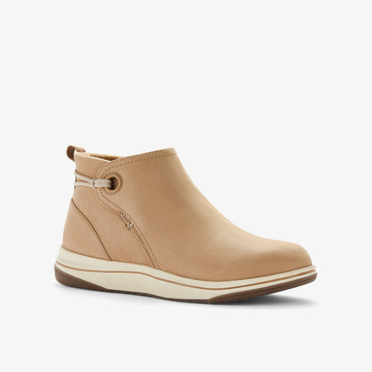 Clarks Special Offer / Brinkley Derby Camel