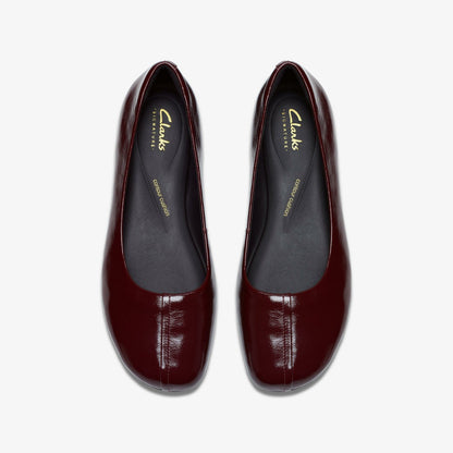 Clarks Trending / Livia Lily Burgundy Patent