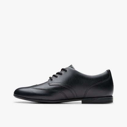 Clarks Value / Finja Wing Youth Black Leather