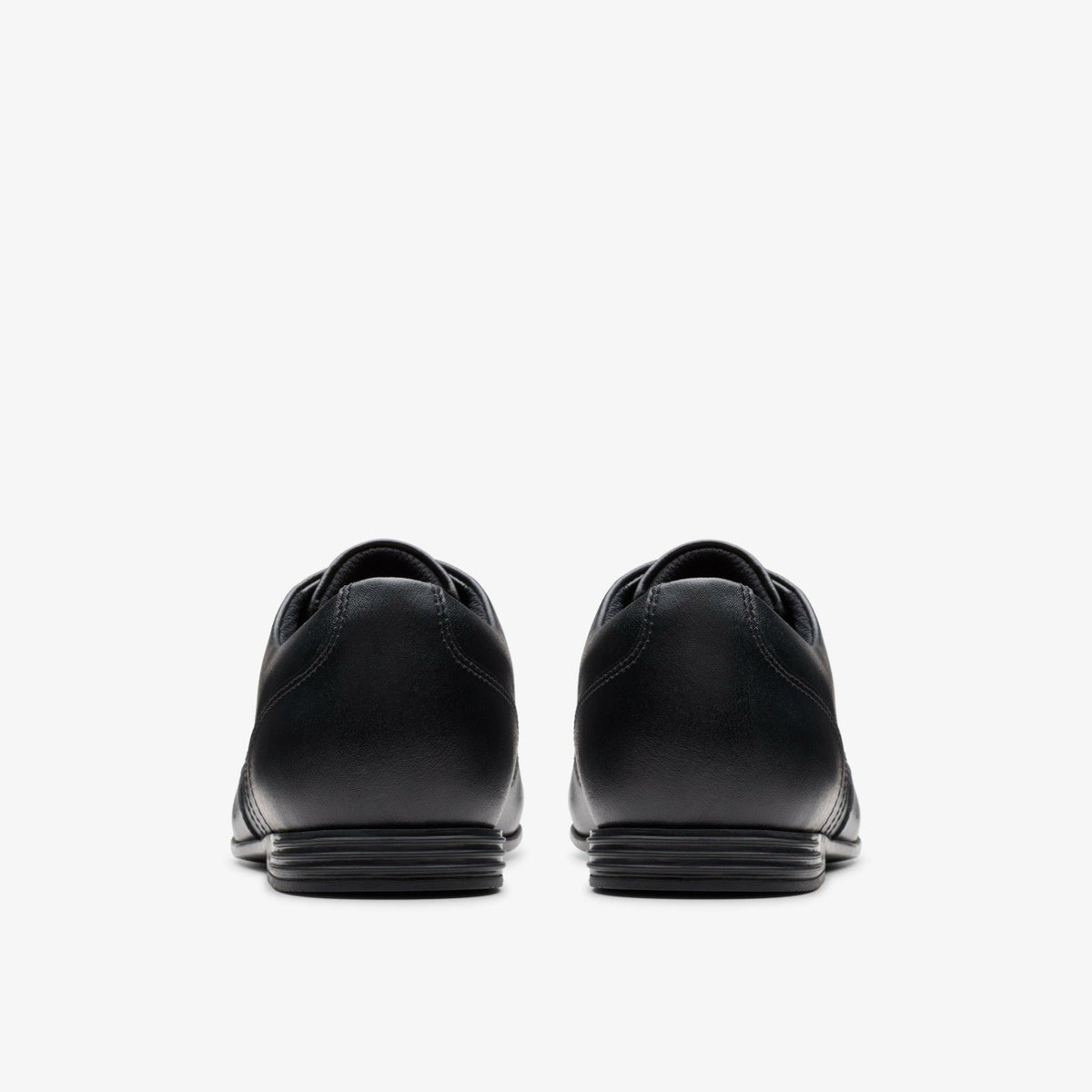 Clarks Value / Finja Wing Youth Black Leather