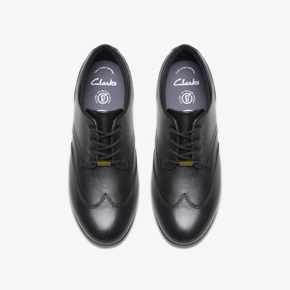 Clarks Value / Finja Wing Youth Black Leather