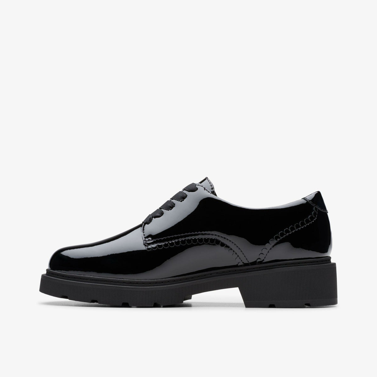 Clarks Value / Eris Pure Youth Black Patent