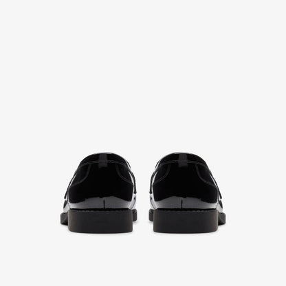 Clarks Recommended / Tapa Edge Youth Black Patent