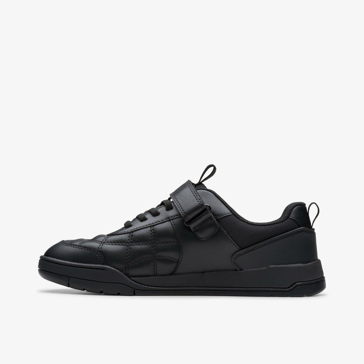 Clarks Value / Laser Cross Youth Black Leather