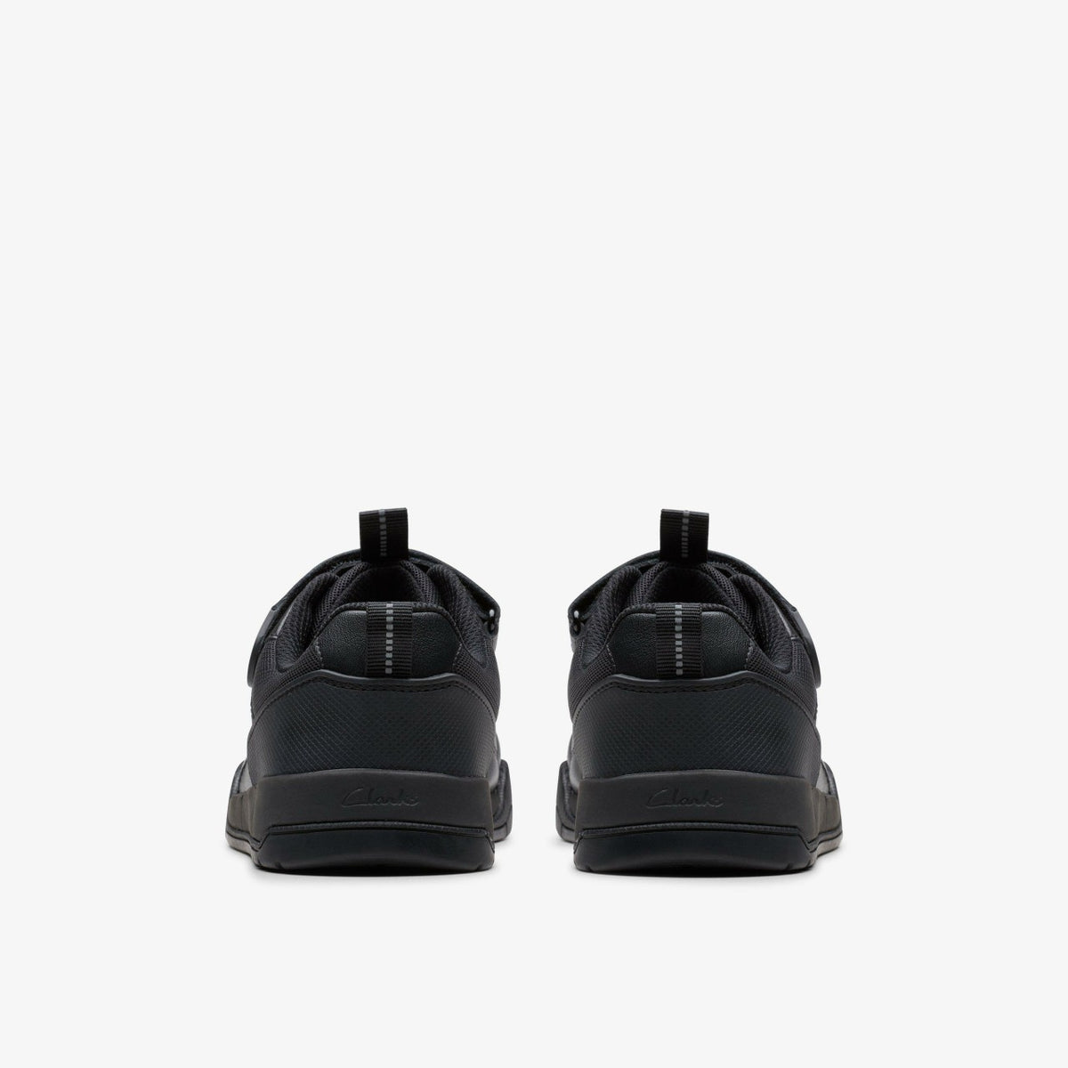 Clarks Value / Laser Cross Youth Black Leather