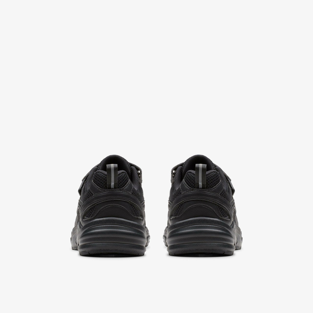 Clarks Smart Buy / Crafton Move Kid Black