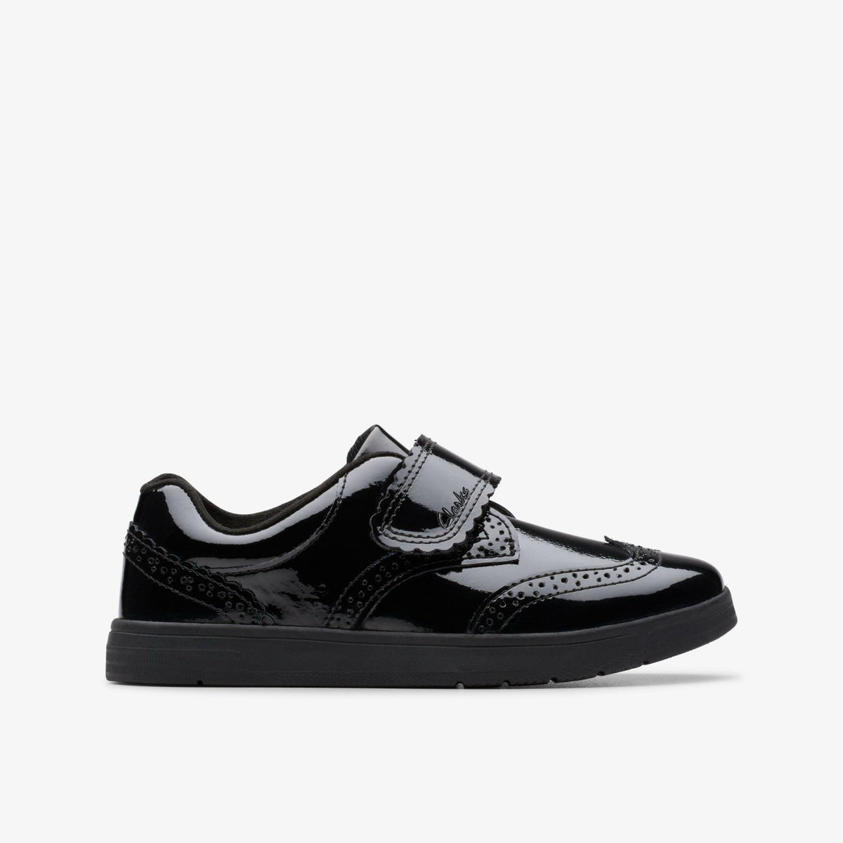 Clarks Quality / Disco Skip Kid Black Patent