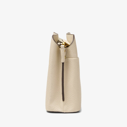 Clarks Latest / Clara Crossbody Cream