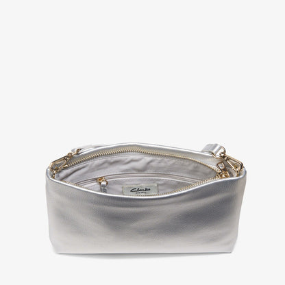 Clarks Great Value / Pouch Bag Silver