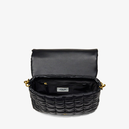 Clarks Recommended / Quilted Cross Black