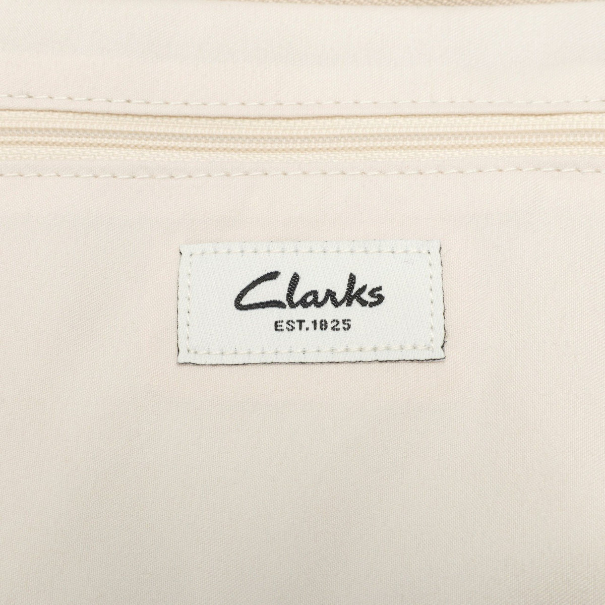 Clarks Signature / Crescent Sling Cream