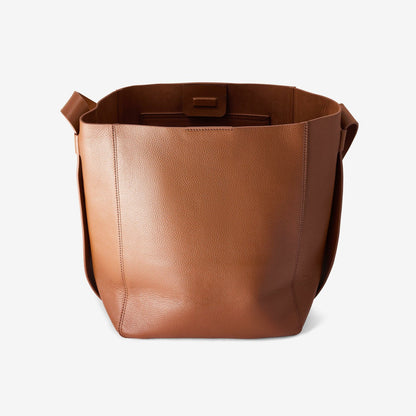 Clarks Best Seller / Bucket Tote Tan Leather