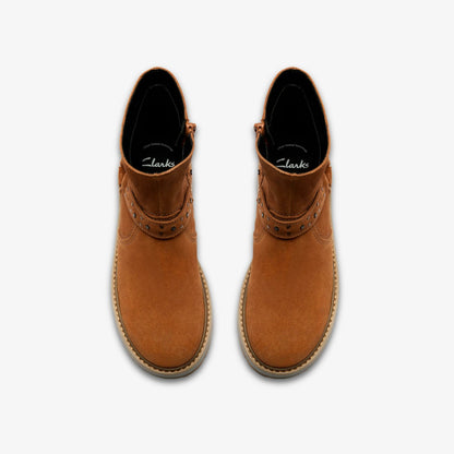 Clarks Deals / Prague Shine Kid Tan Suede