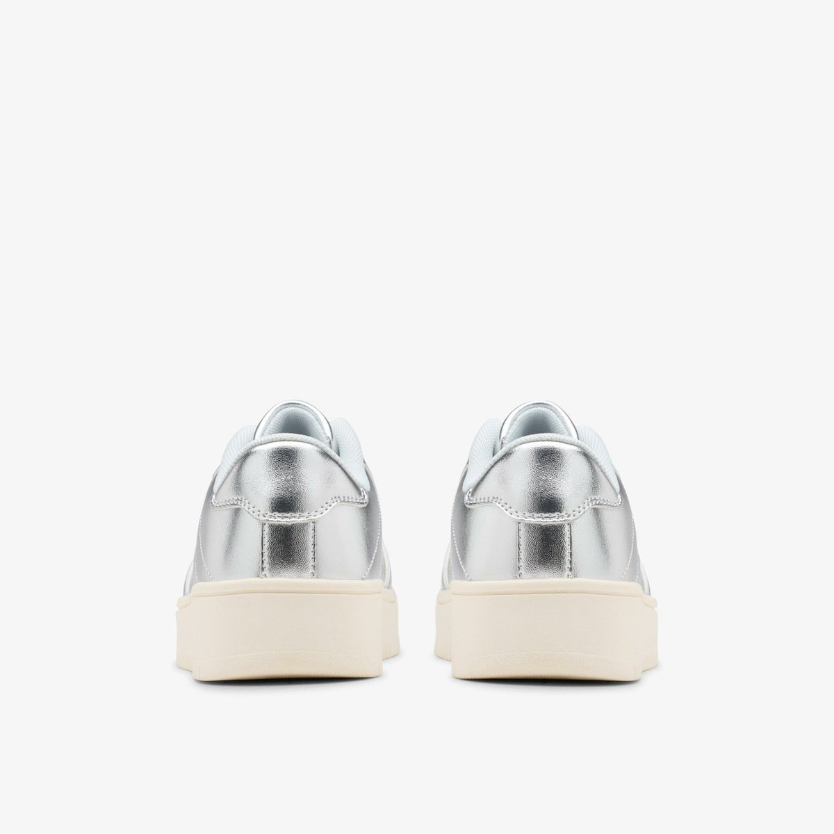 Clarks New / Barley Step Youth Silver Metallic
