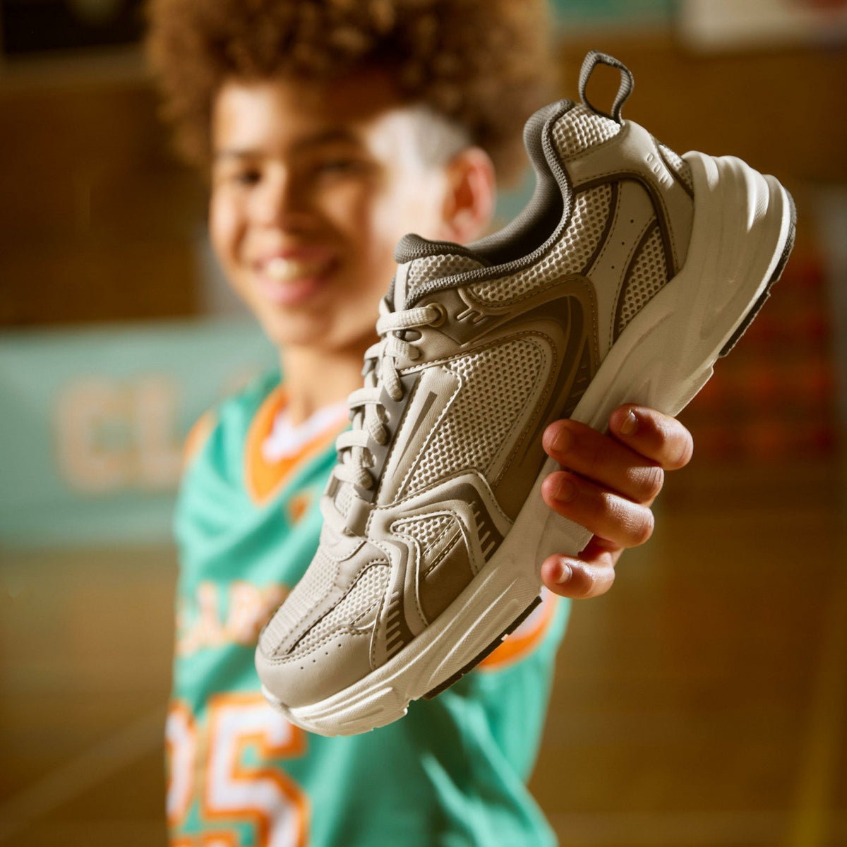 Clarks Quality / Crafton Move Youth Beige Combination