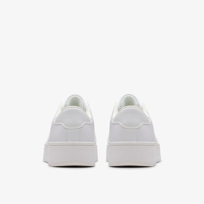 Clarks Signature / Barley Step Youth White/White