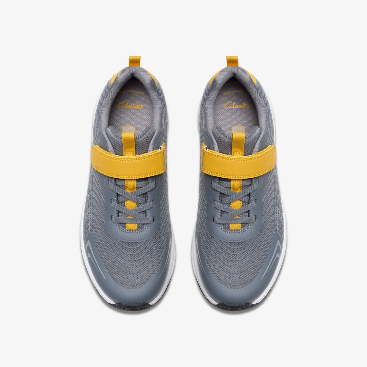 Clarks New / Deyes Dash Youth Grey Synthetic