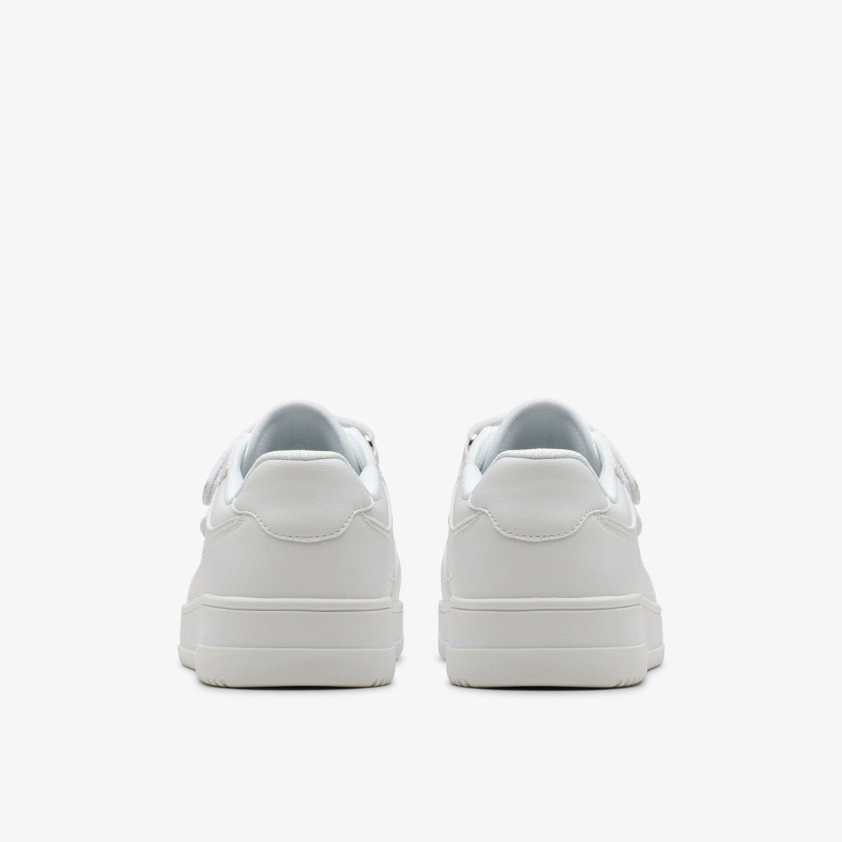 Clarks Customer Favorite / Canyon Sky Youth White/White