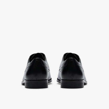 Clarks Recommended / Paulton Cap Black Leather