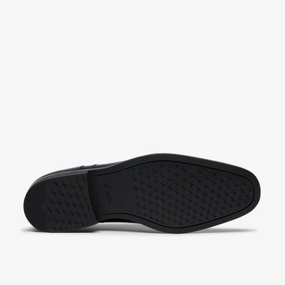 Clarks Everyday / Paulton Over Black Leather