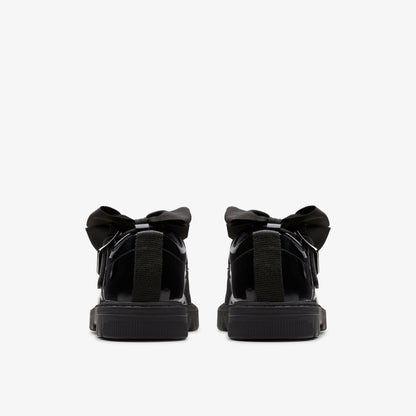 Clarks Great Value / Lorcam Jane Kid Black Patent