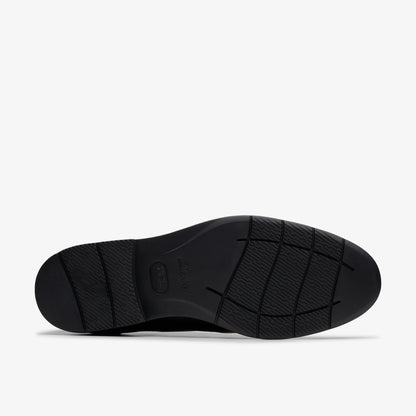 Clarks Trending / Banbury Tip Black Leather