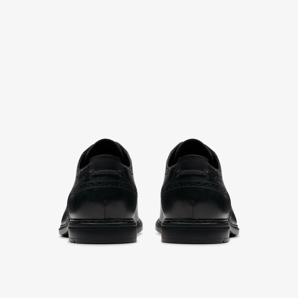 Clarks Trending / Banbury Tip Black Leather