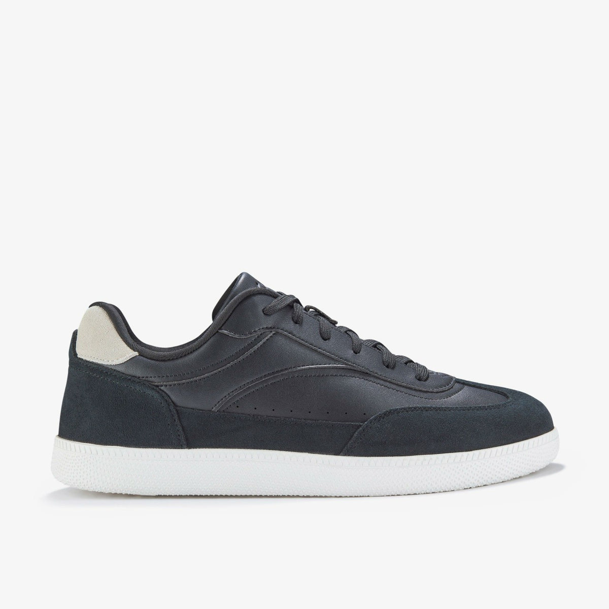 Clarks Great Value / Fosse Cup Black Combination