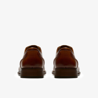 Clarks Popular / Craft Remi Lace Tan Leather