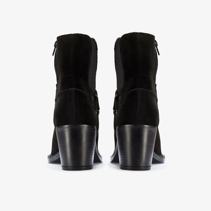 Clarks Trending / Jesse Buckle Black Suede