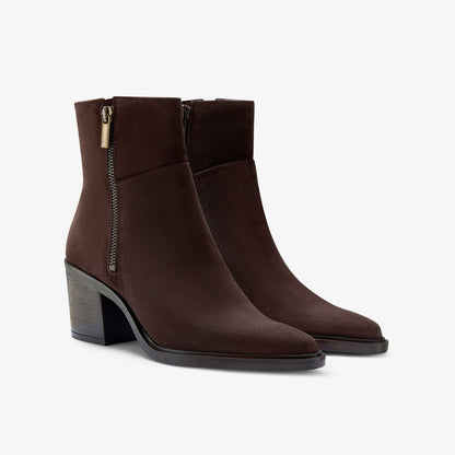 Clarks Latest / Jesse Zip Dark Brown Suede