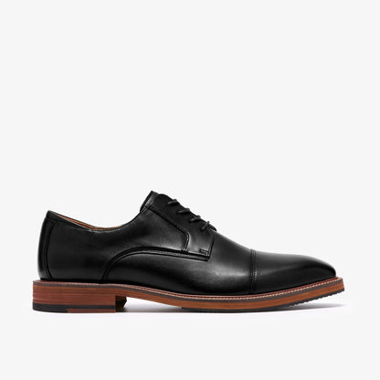 Clarks Sale / Craft Emile Black Leather