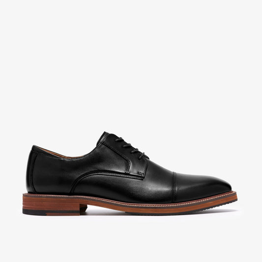 Clarks Sale / Craft Emile Black Leather