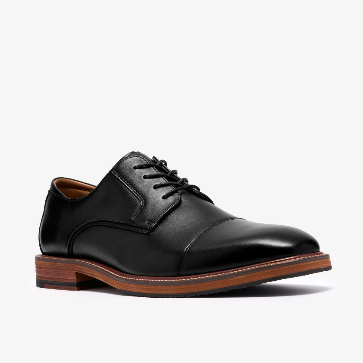 Clarks Sale / Craft Emile Black Leather